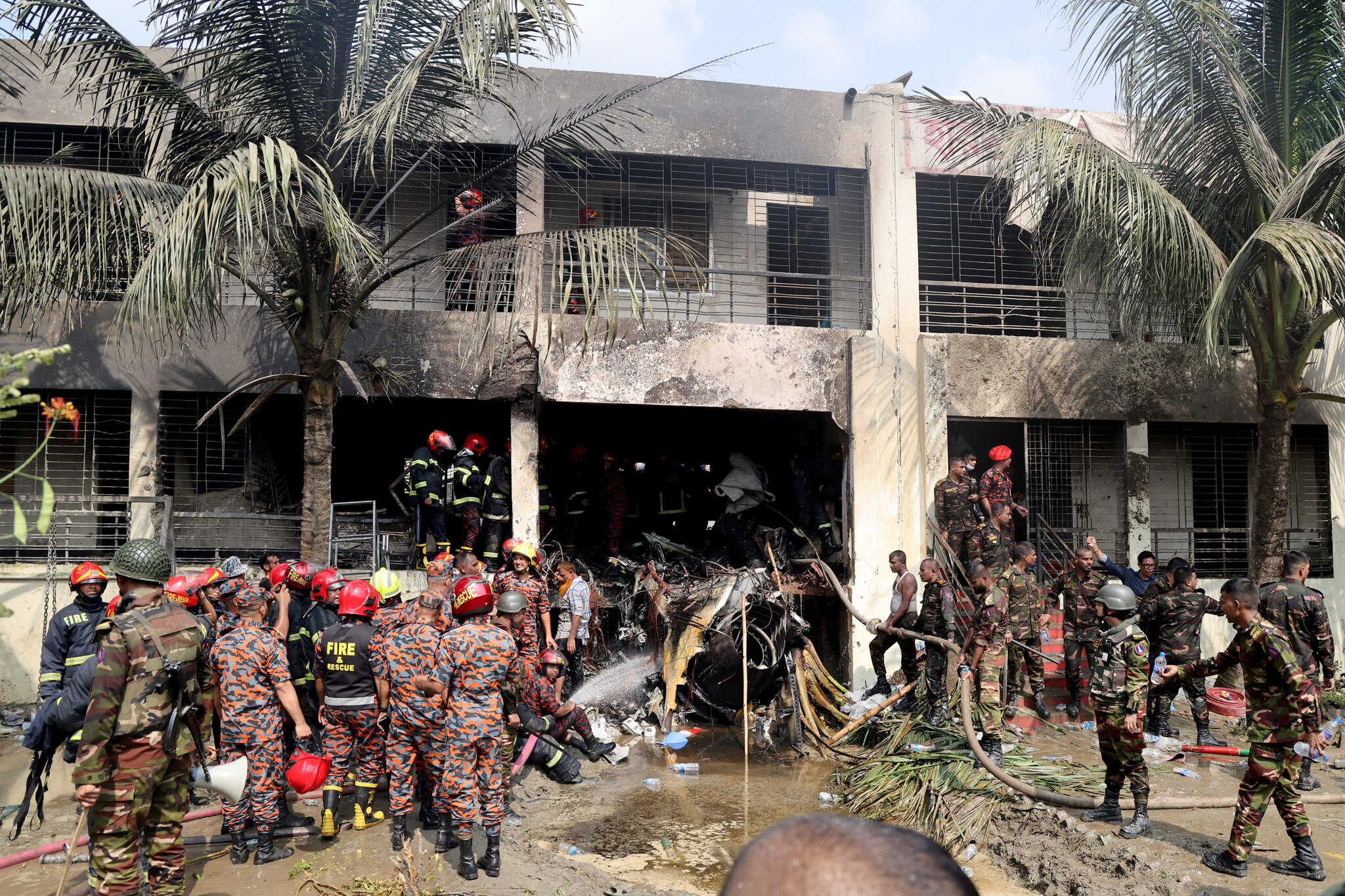Milestone School Plane Crash: Inside the Uttara Tragedy Involving Bangladesh’s F-7 BGI Fighter Jet